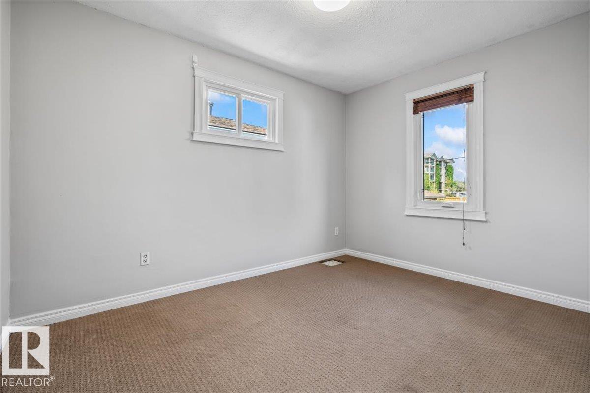 11241 84 ST NW - 15