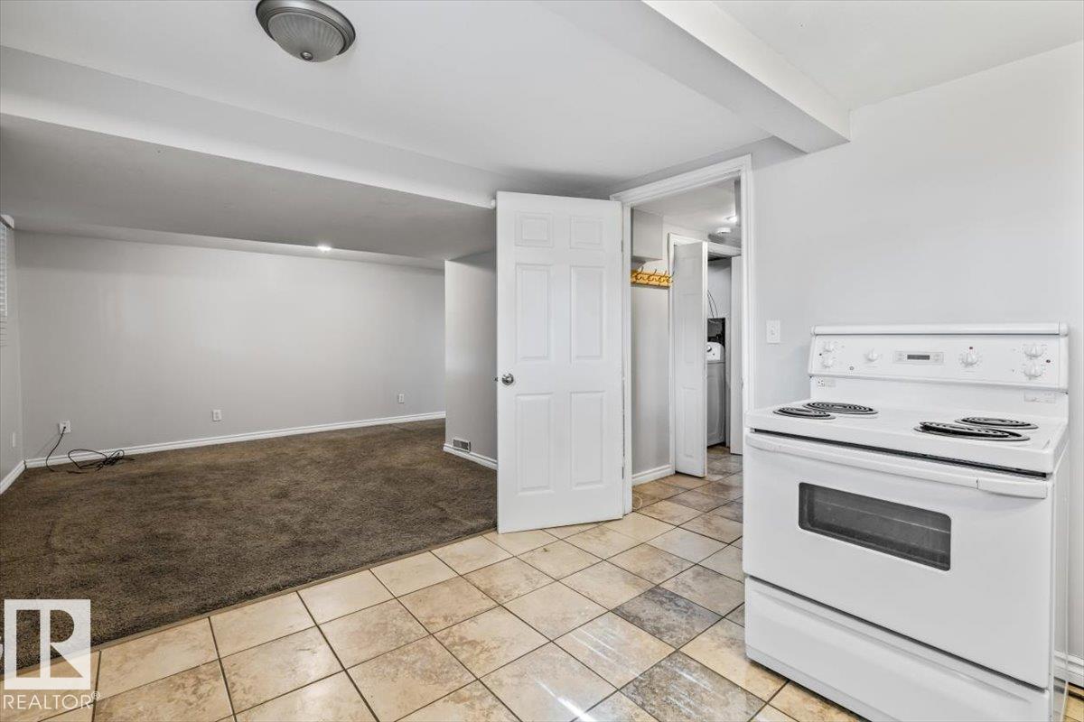 11241 84 ST NW - 24