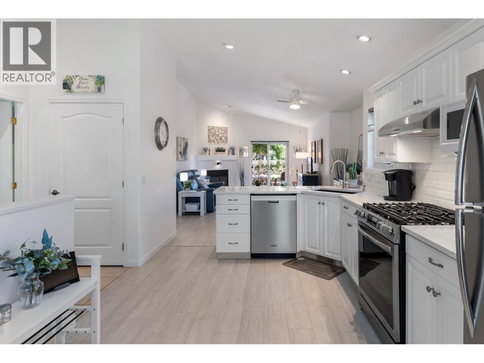 85 2250 Louie Drive, Westbank
