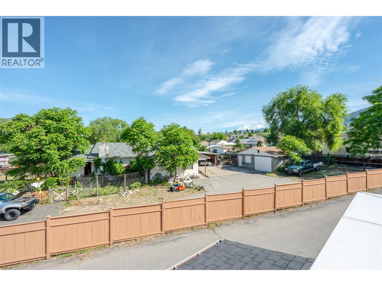 #106 1006 King Street - 37