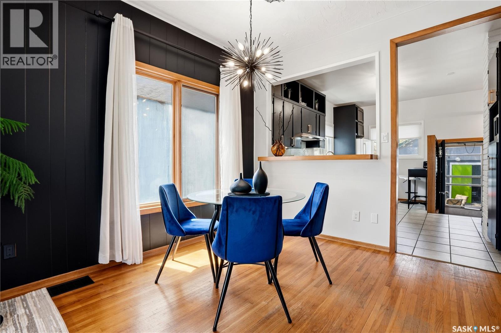 3136 Robinson STREET - 10
