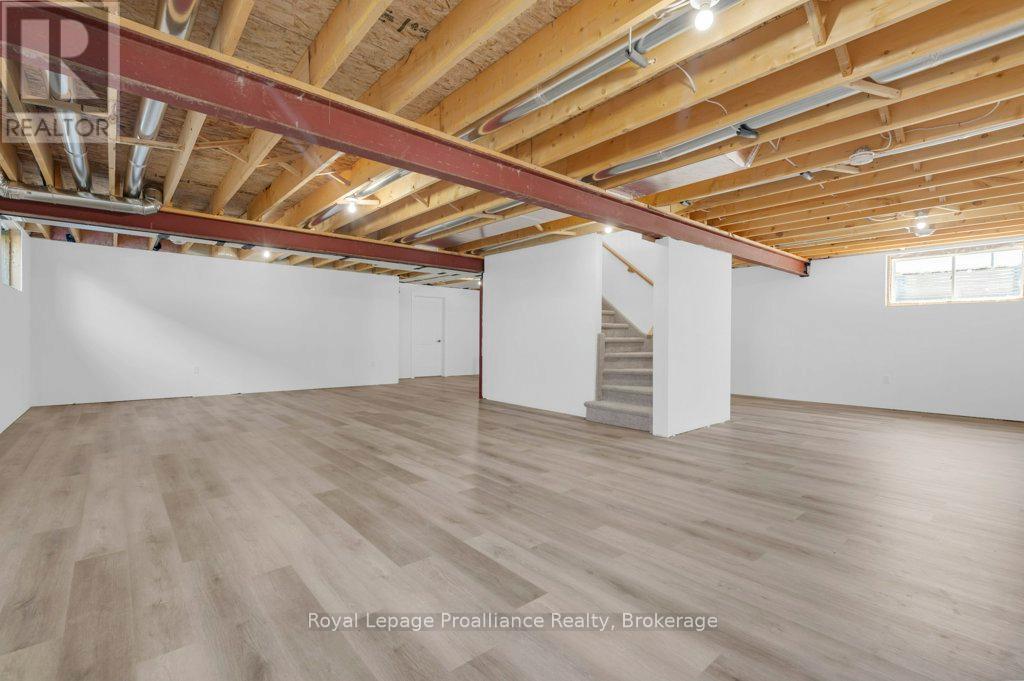 10 DUNMOR STREET - 26