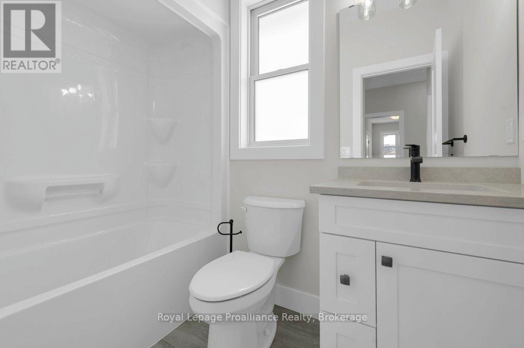 10 DUNMOR STREET - 8