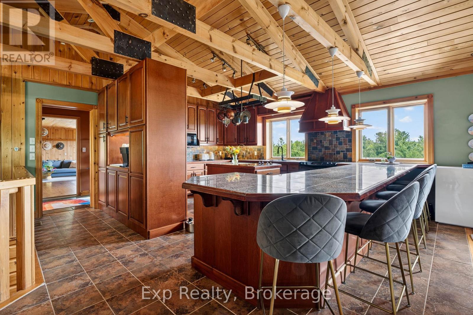 3362 PIONEER ROAD - 12
