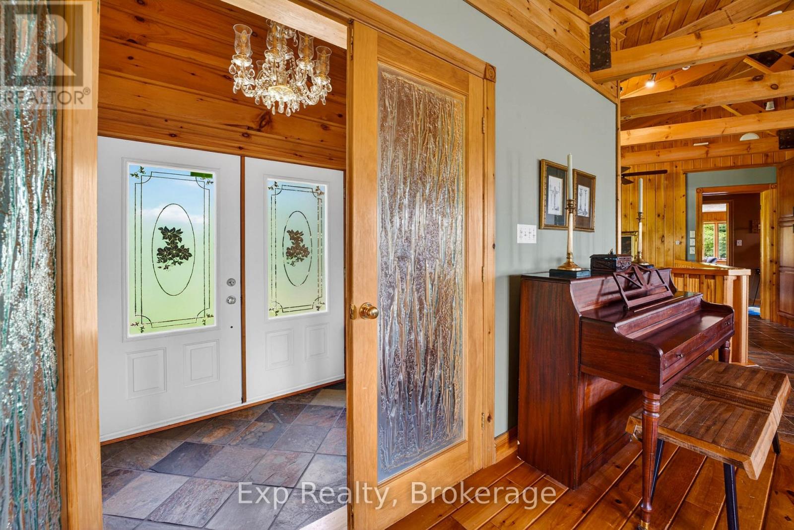 3362 PIONEER ROAD - 9