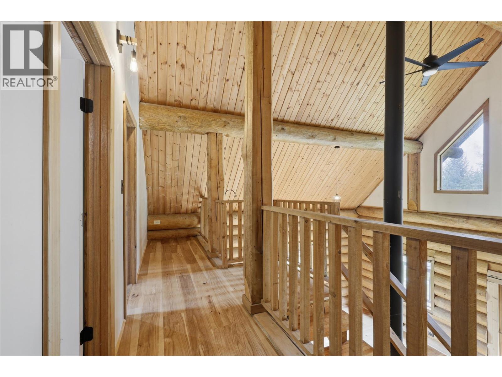 3272 POWELL Road - 20
