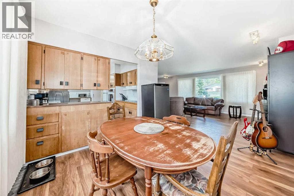 2121 Westview Crescent — photo 13