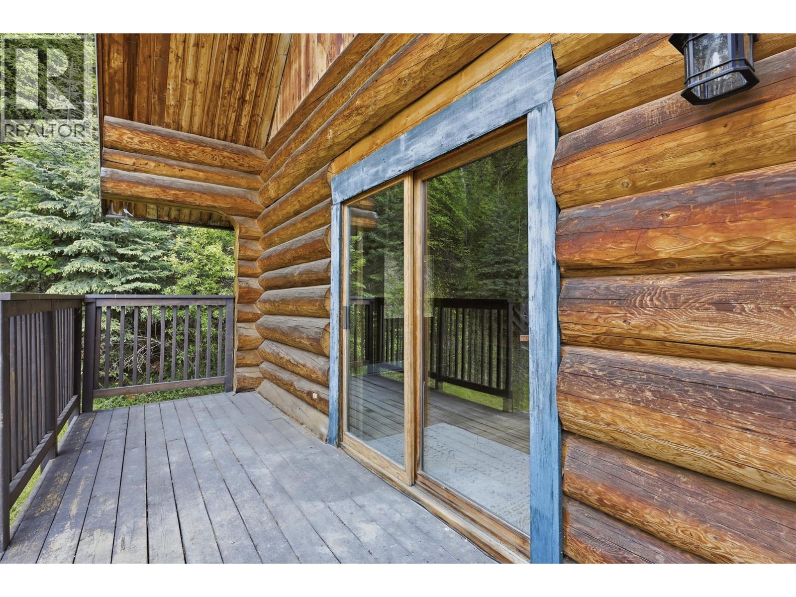 3272 POWELL Road - 4