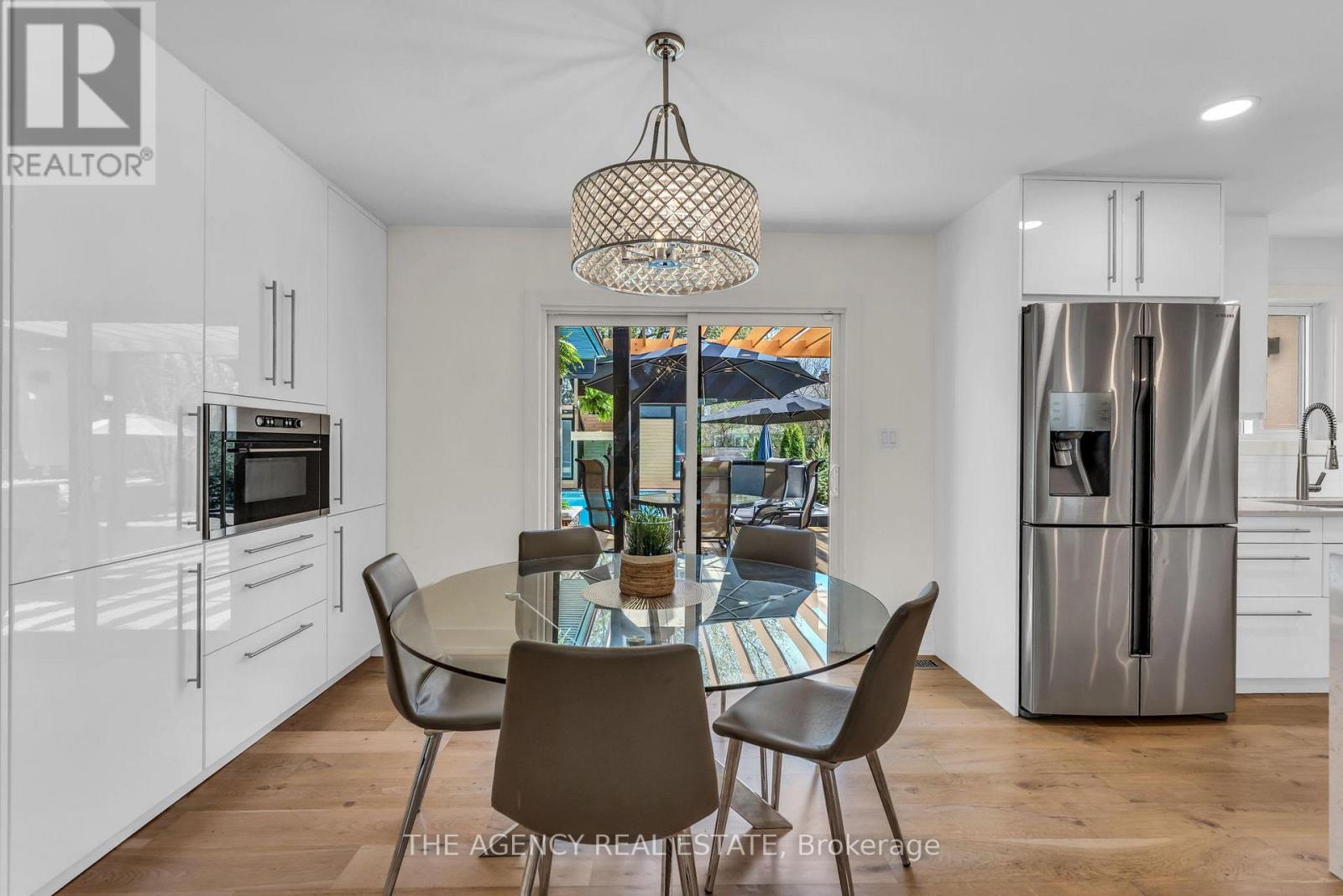 32 HUNT VILLAGE CRESCENT - 14