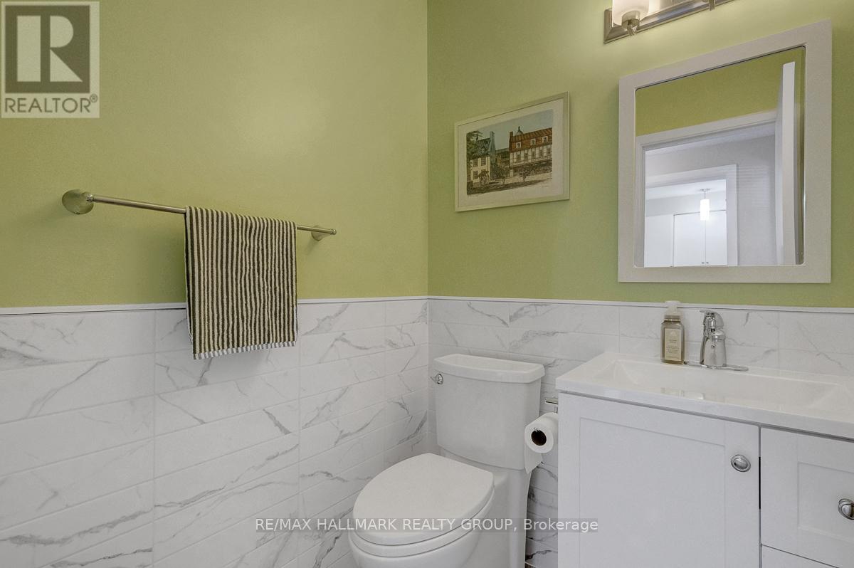 10 GREENBANK ROAD - 21
