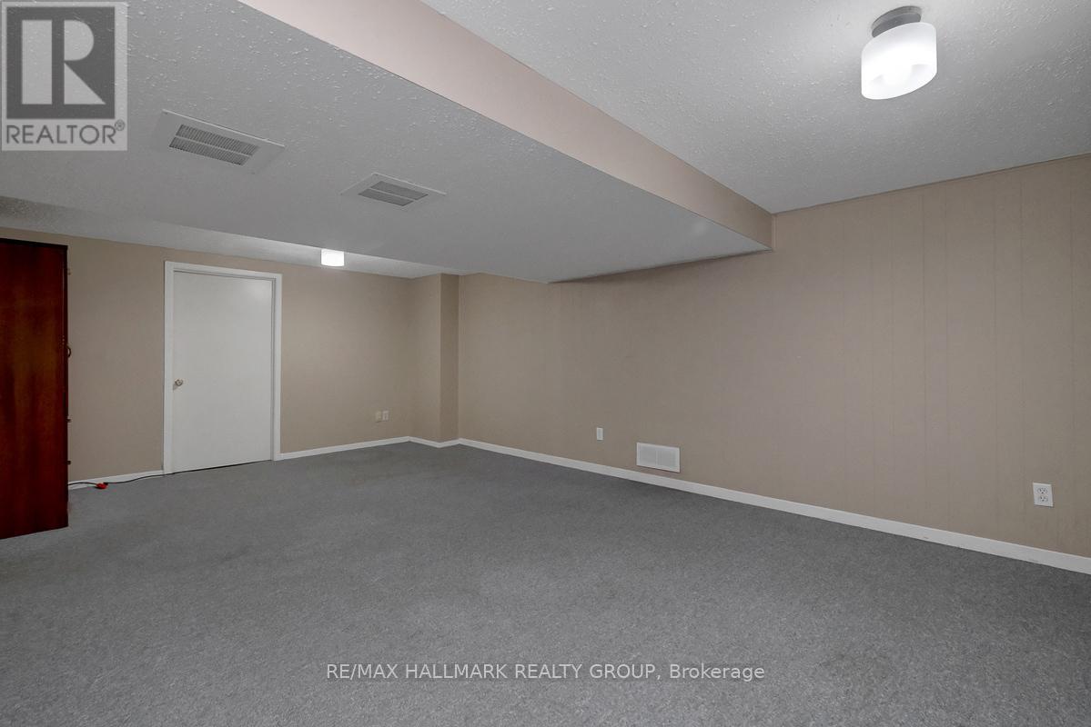 10 GREENBANK ROAD - 37