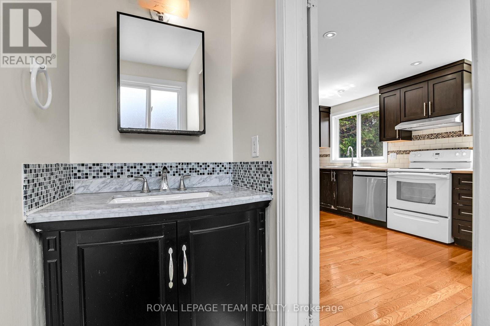 114 CHESTERTON DRIVE - 13