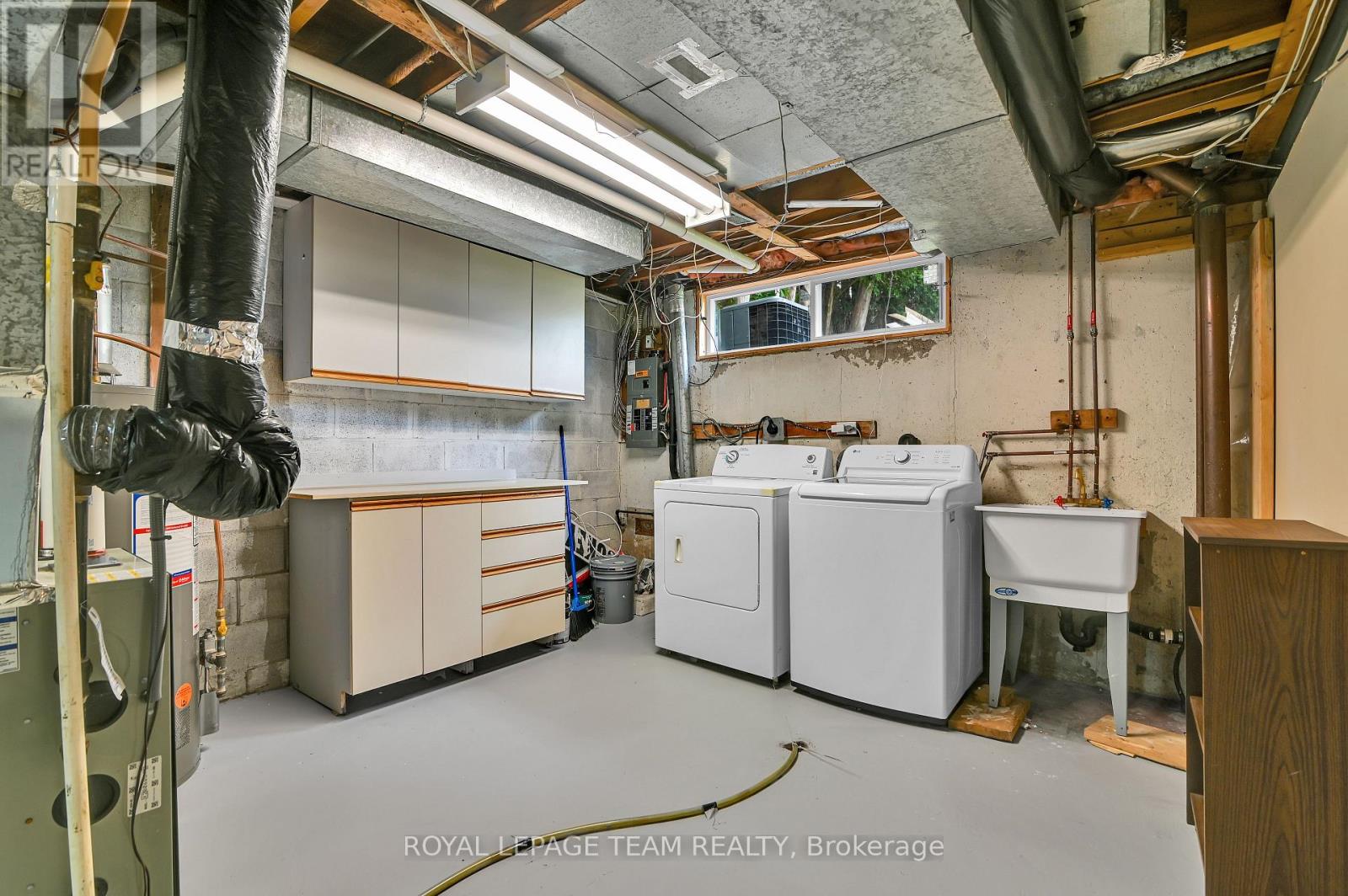 114 CHESTERTON DRIVE - 31