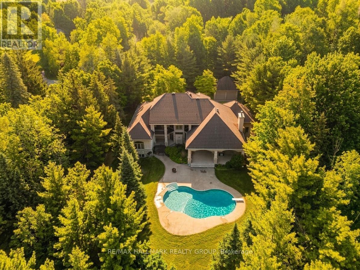 5800 QUEENSCOURT CRESCENT - 46