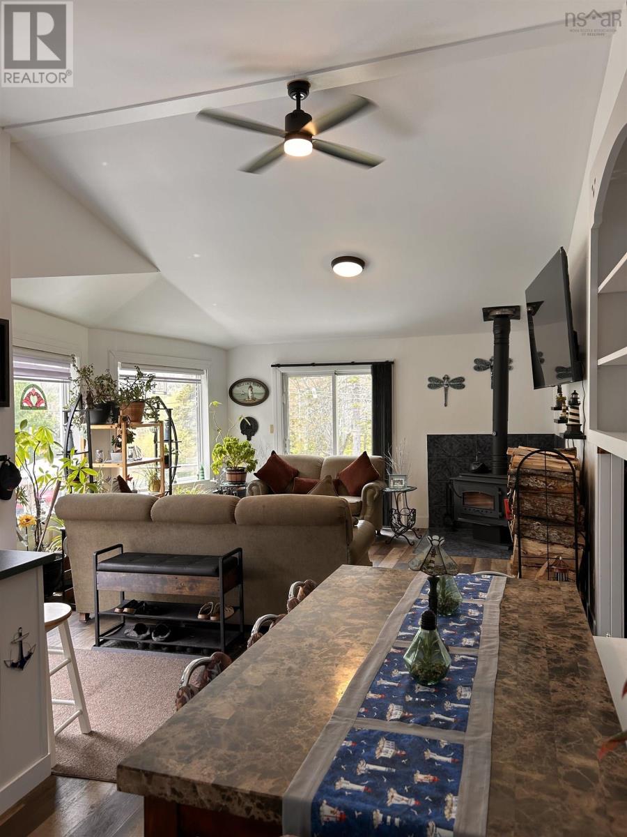 4430 252 Highway - 9
