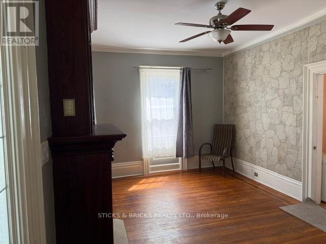 12 CROSS STREET - 20