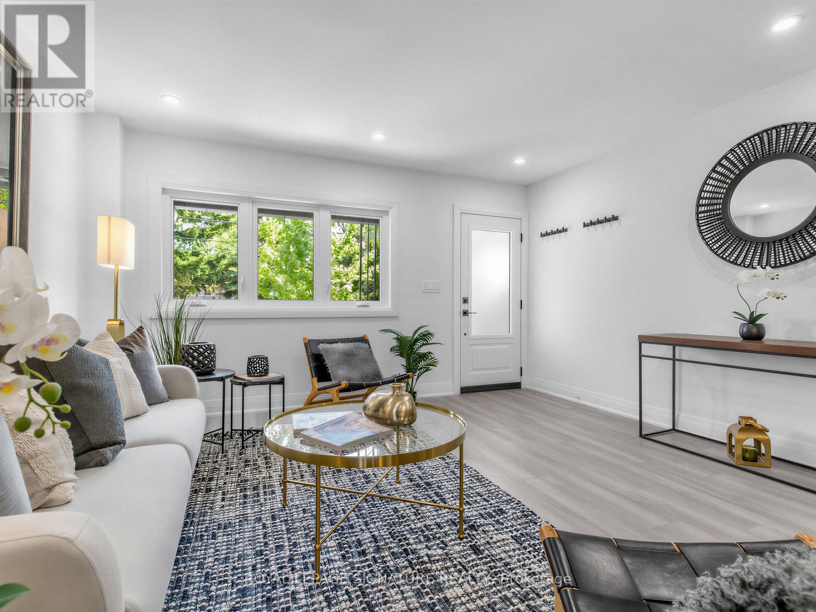 28 DURANT AVENUE - 8