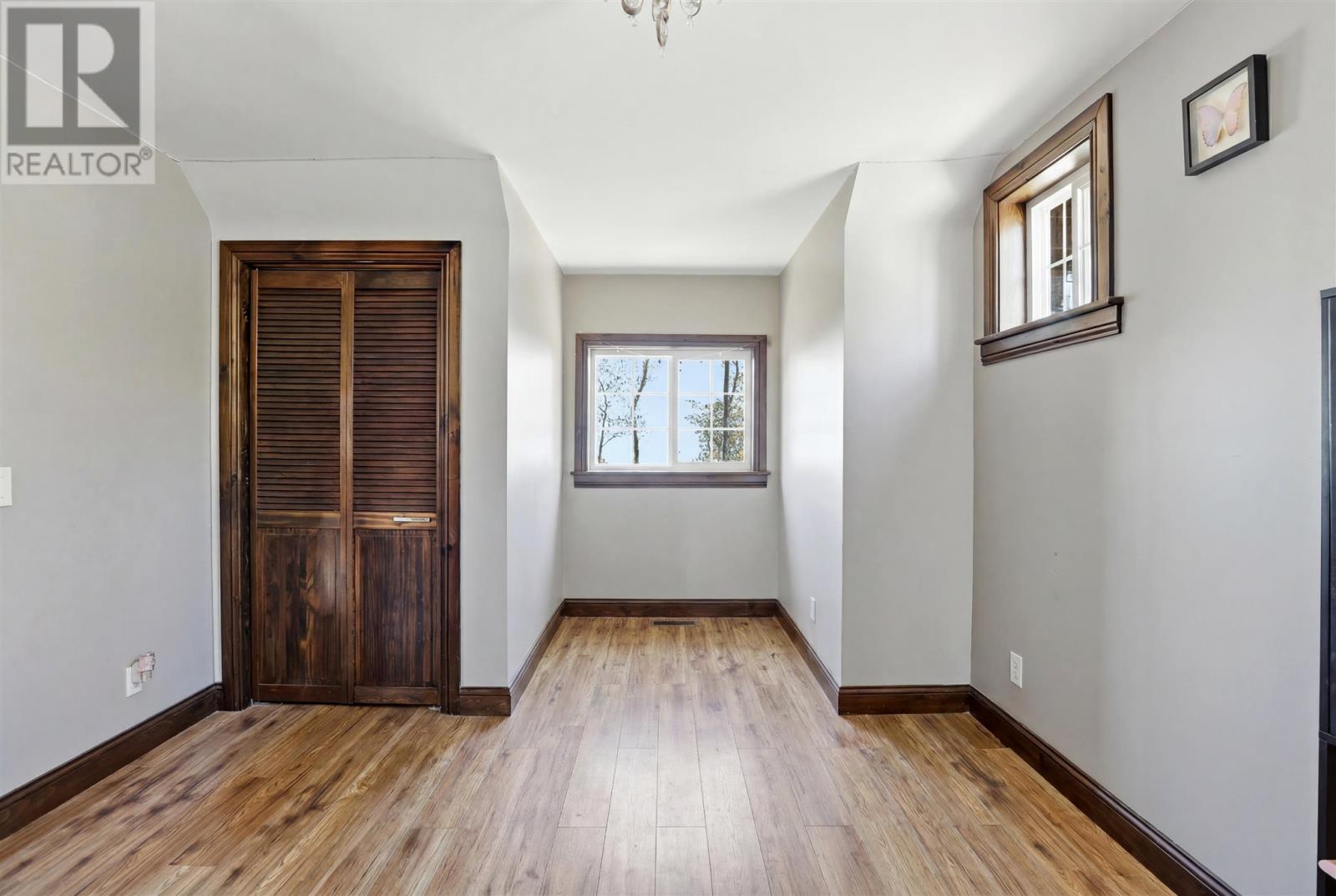 415 Jarret DR - 31