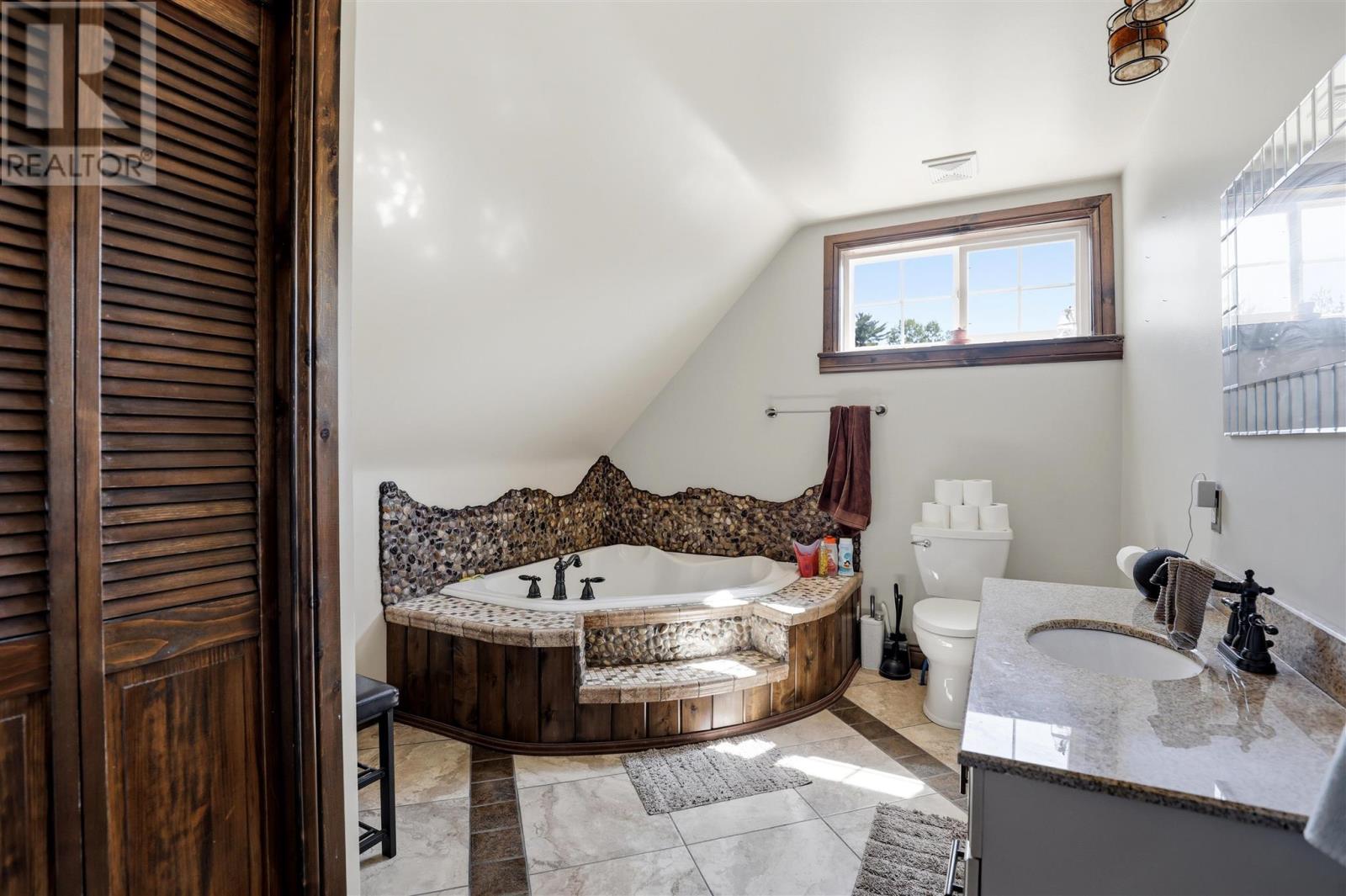 415 Jarret DR - 28