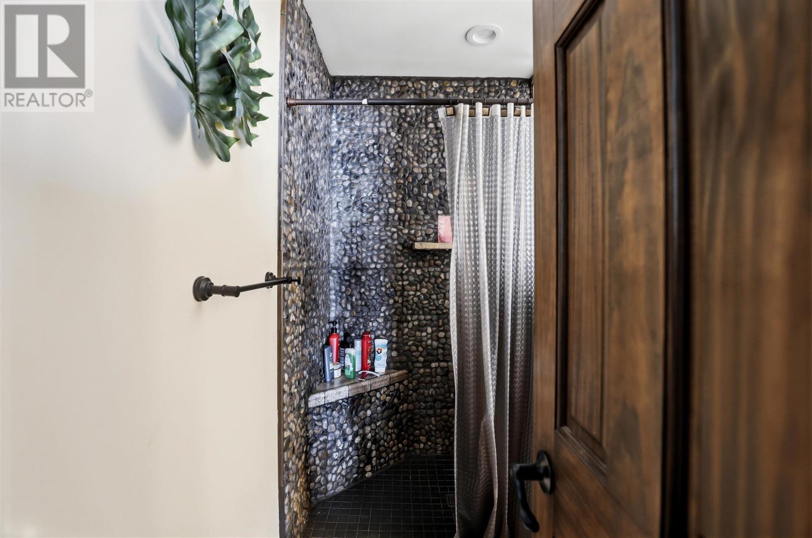 415 Jarret DR - 24
