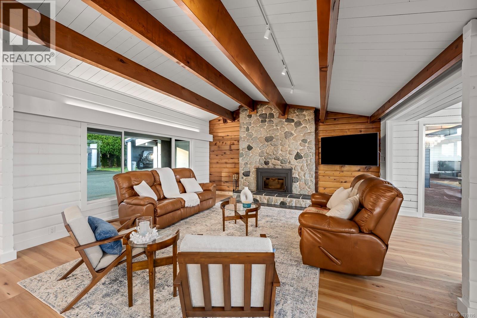 5778 Coral Rd, Courtenay