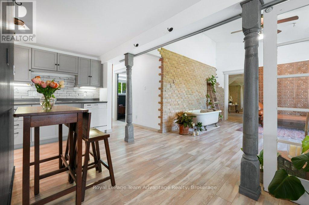 17 JOSEPH STREET - 8