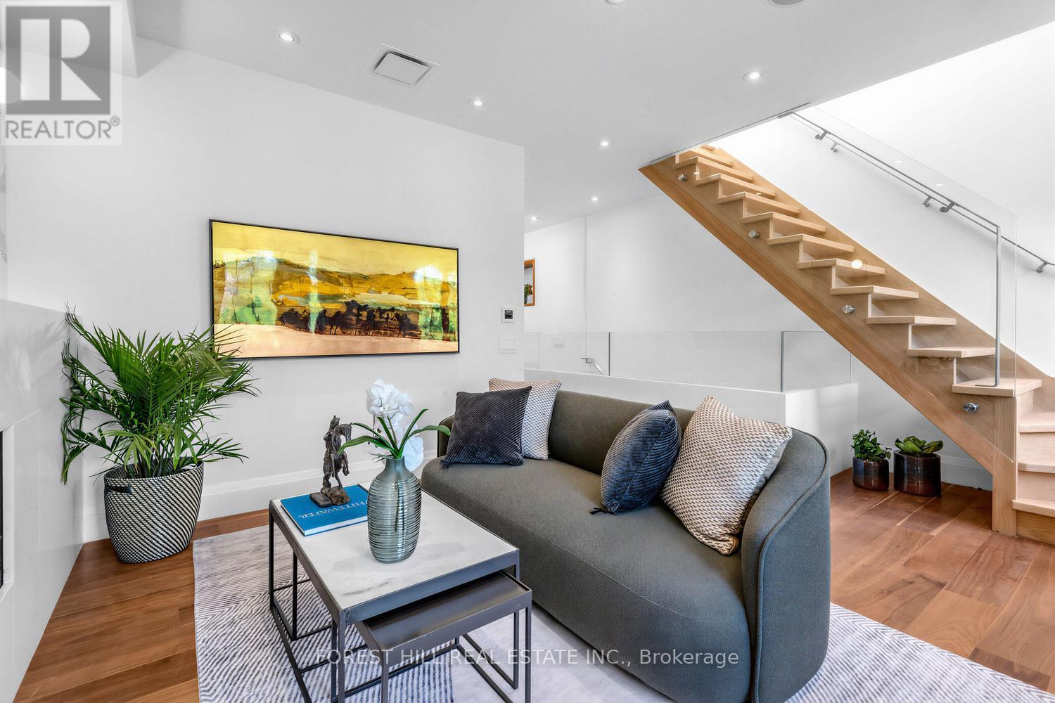309 LONSDALE ROAD - 27