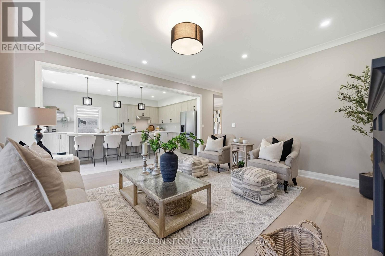 56 ROBIN TRAIL - 12