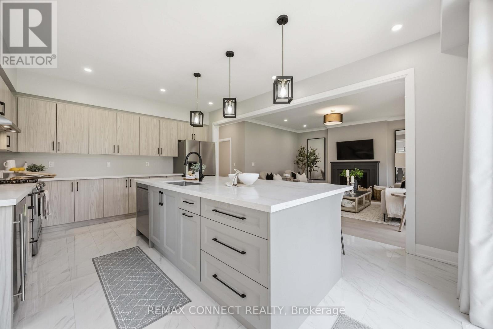56 ROBIN TRAIL - 17