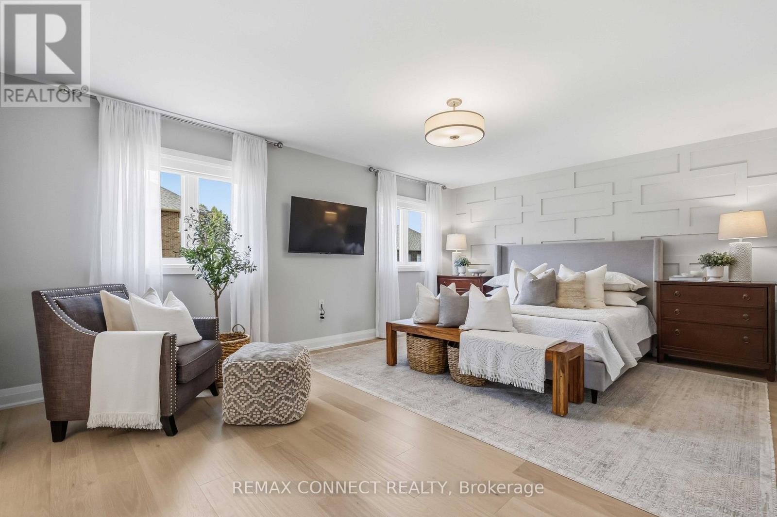 56 ROBIN TRAIL - 29