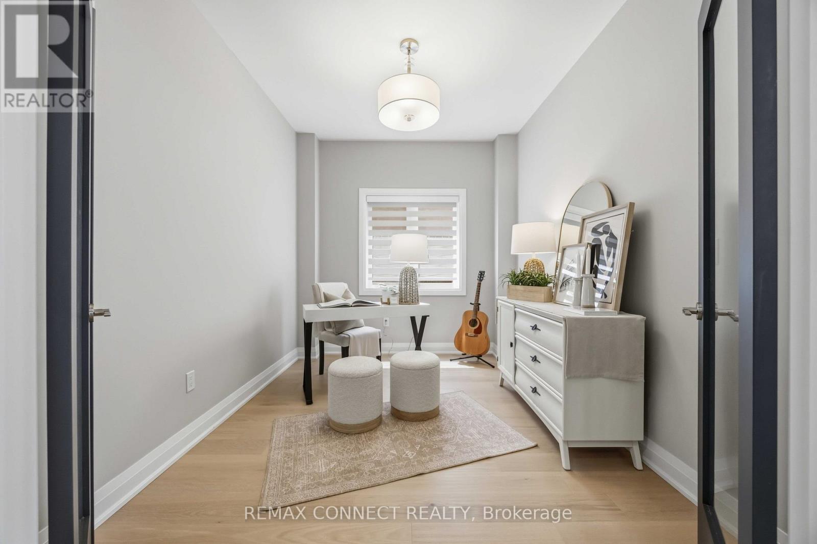 56 ROBIN TRAIL - 8