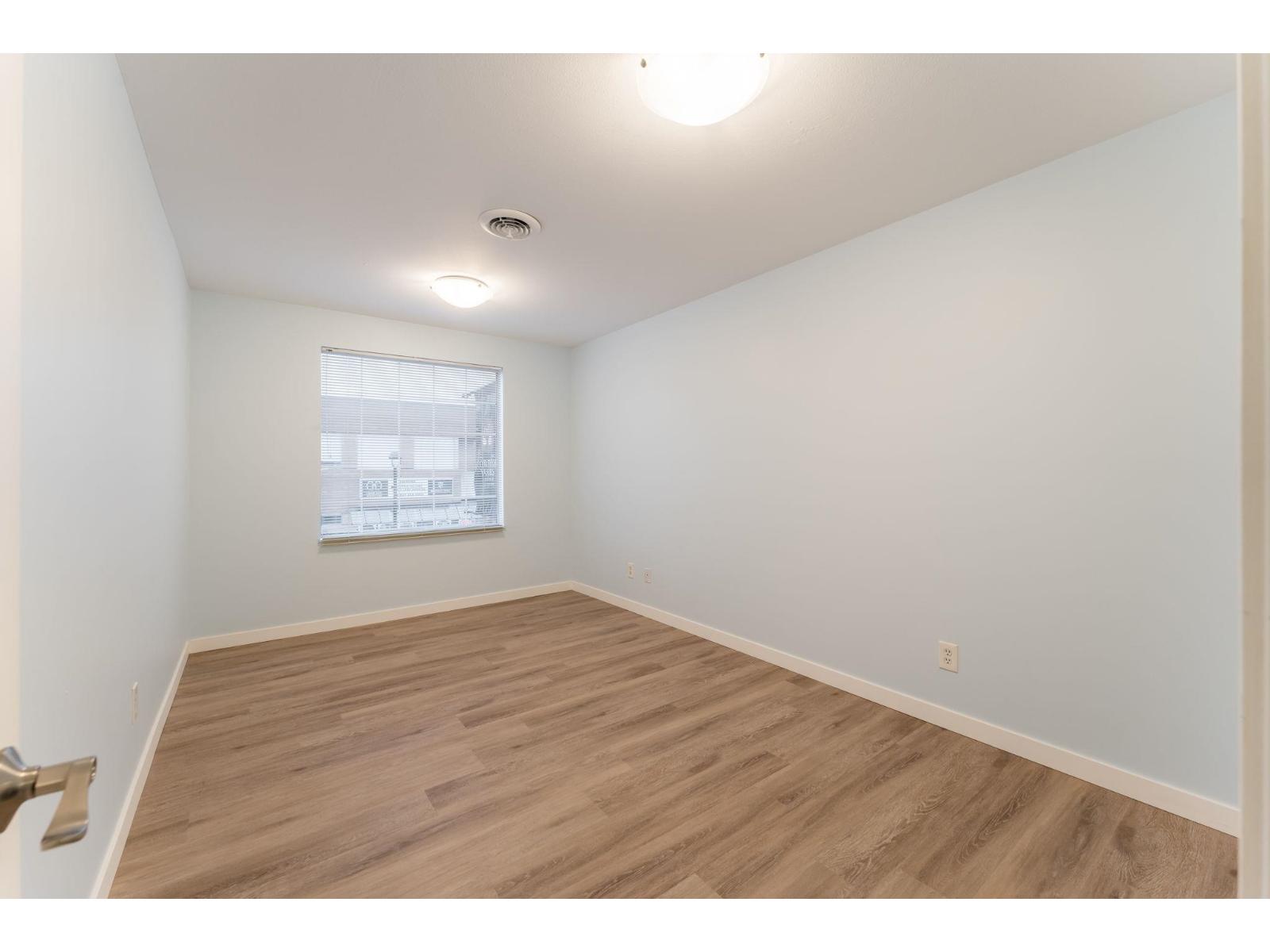 Office for Rent in Langley – 206 20466 FRASER HIGHWAY, Langley – MLS# C8079015 - Image 3