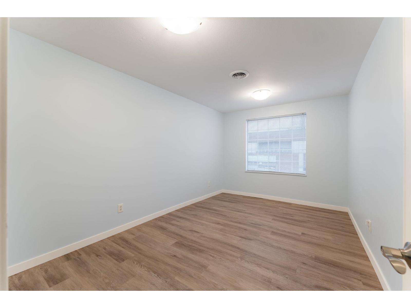 Office for Rent in Langley – 206 20466 FRASER HIGHWAY, Langley – MLS# C8079015 - Image 2