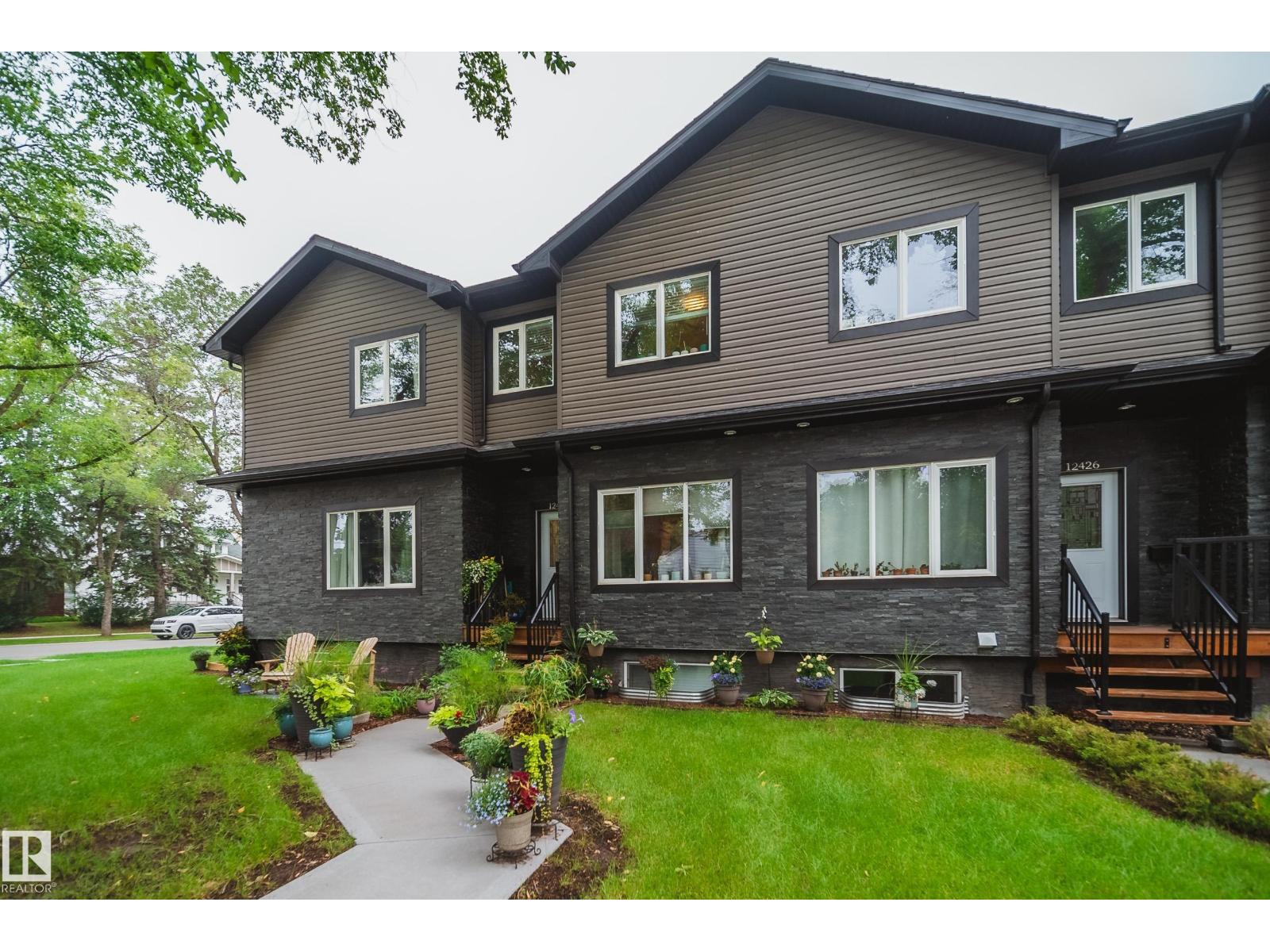12428 113 AV NW - 1