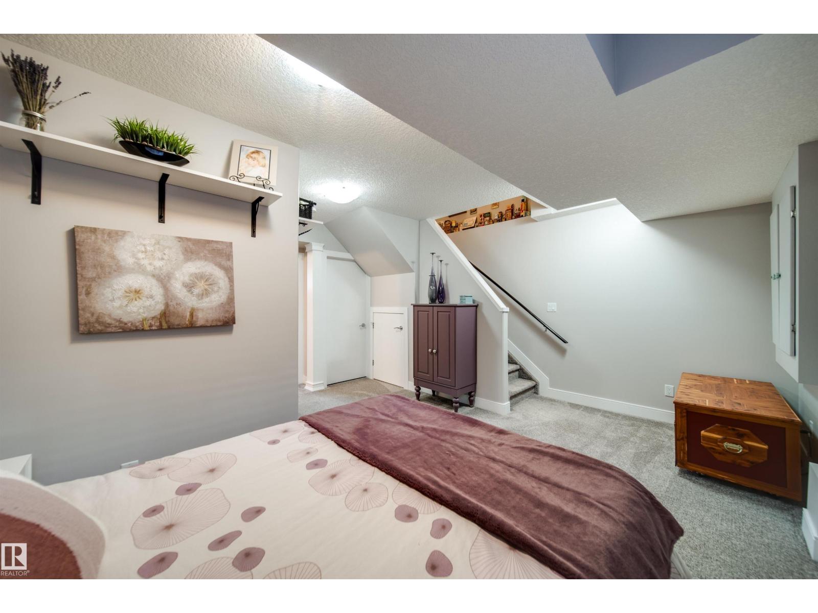 12428 113 AV NW - 25