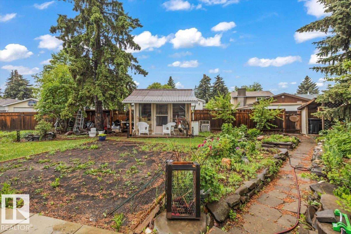 6720 29 AV NW - 50