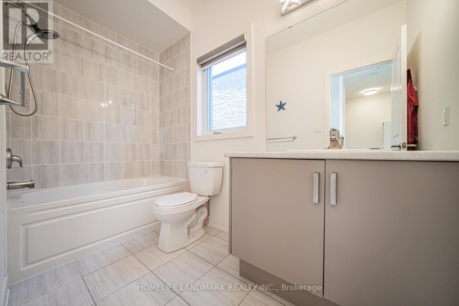 22 BENOIT STREET - 18