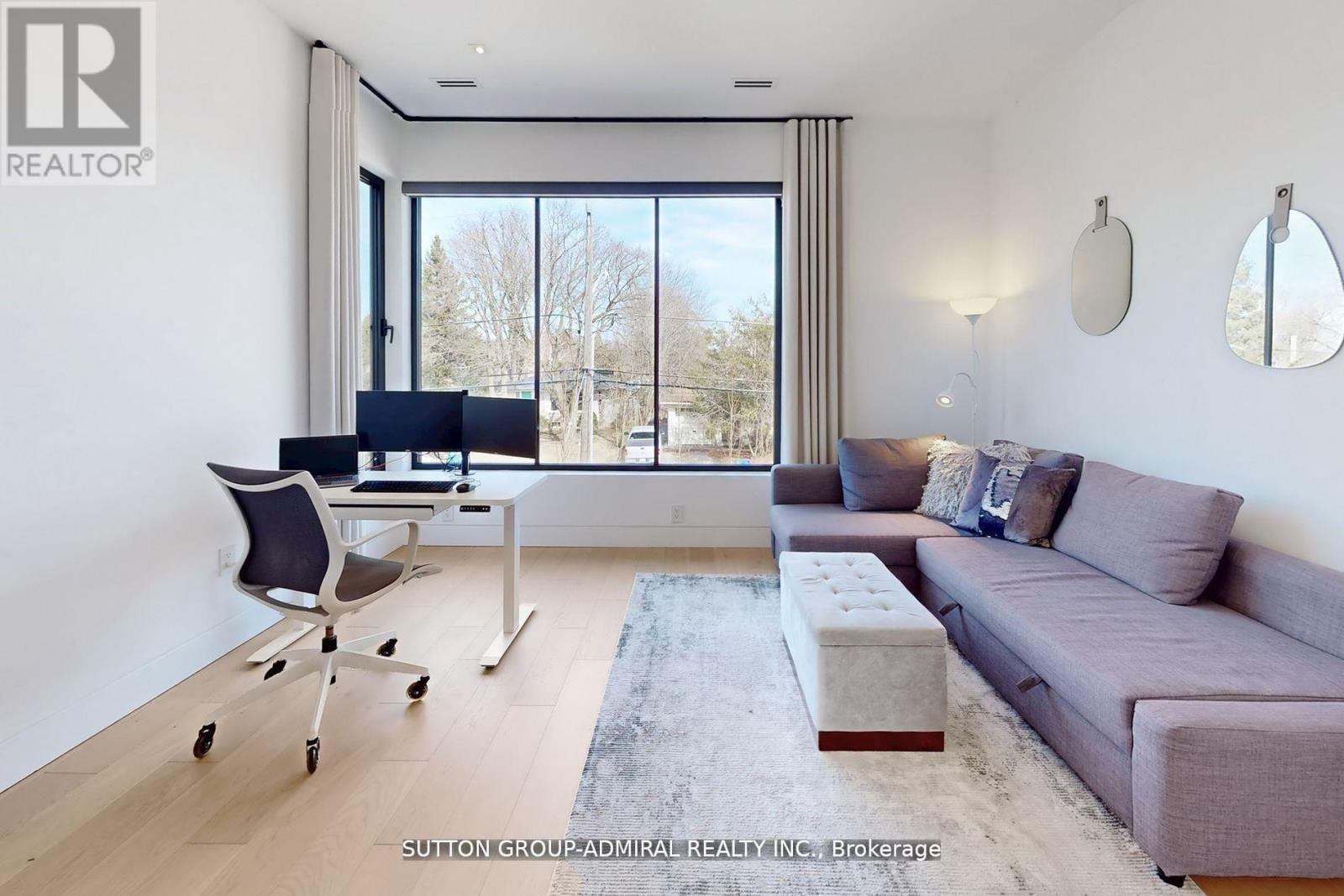 126 WOOD LANE - 23