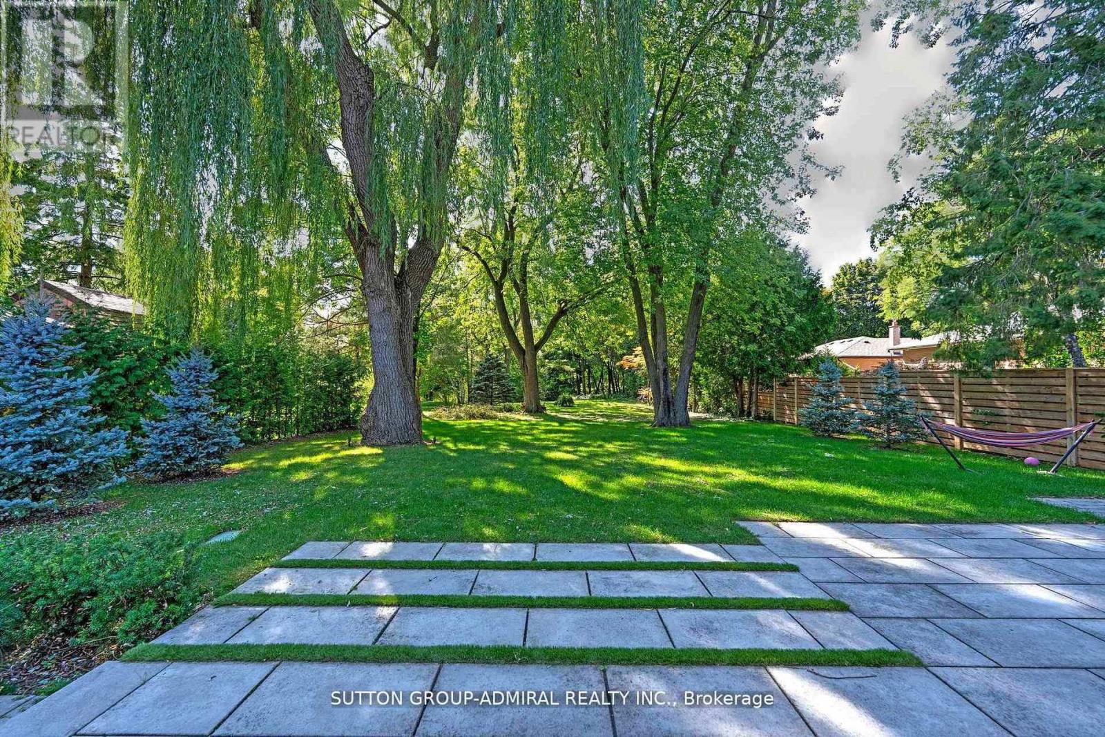 126 WOOD LANE - 36