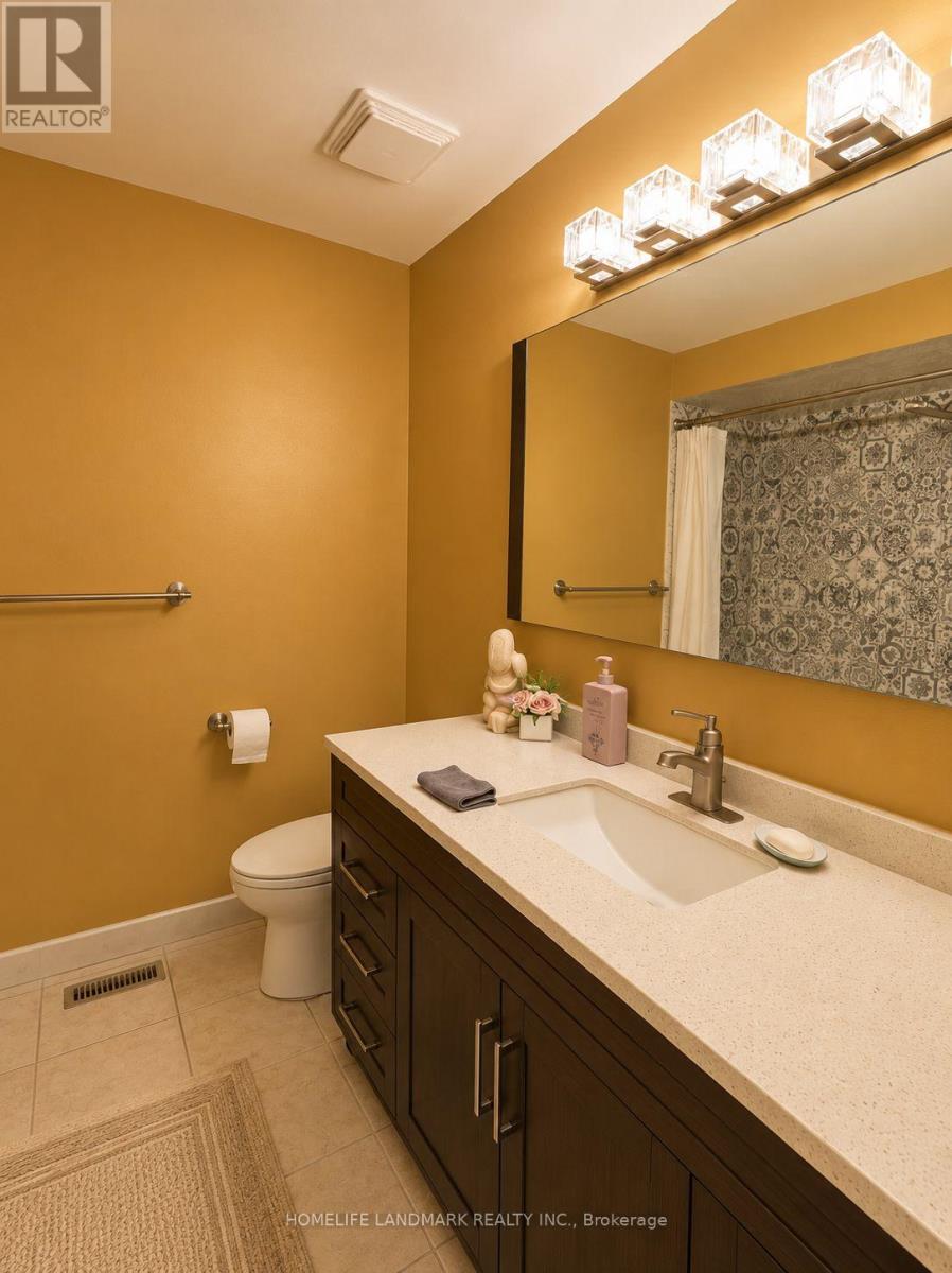 #13 115 AVENUE ROAD - 28