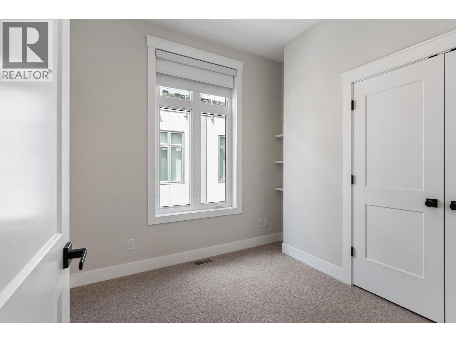 #103 222 Lee Avenue - 12