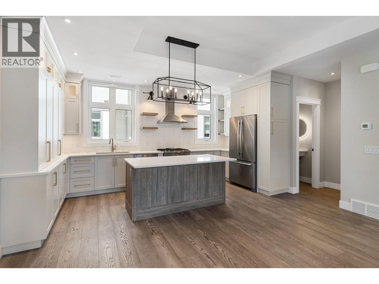 #103 222 Lee Avenue - 6