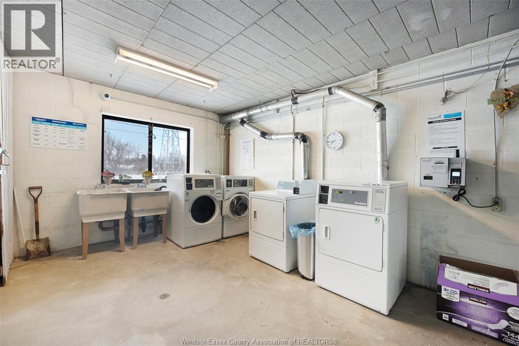 1655 Rooney STREET - 10
