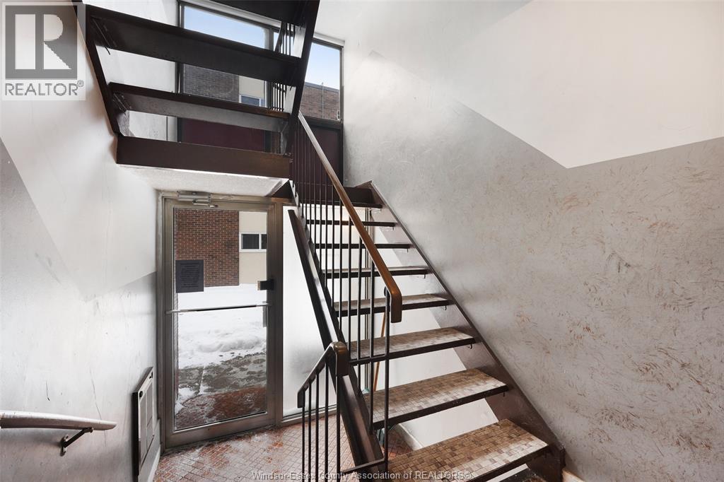 1655 Rooney STREET - 14