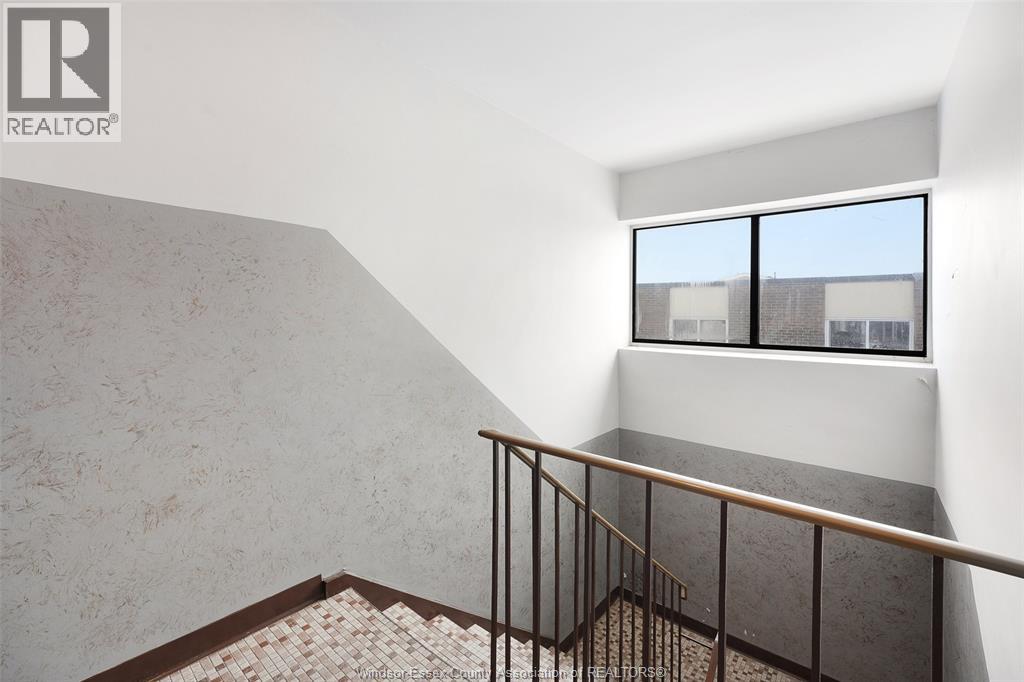 1655 Rooney STREET - 17