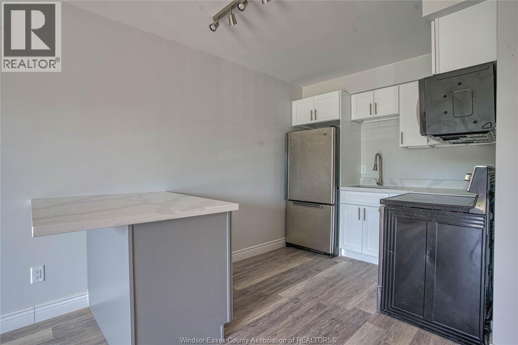 1655 Rooney STREET - 21