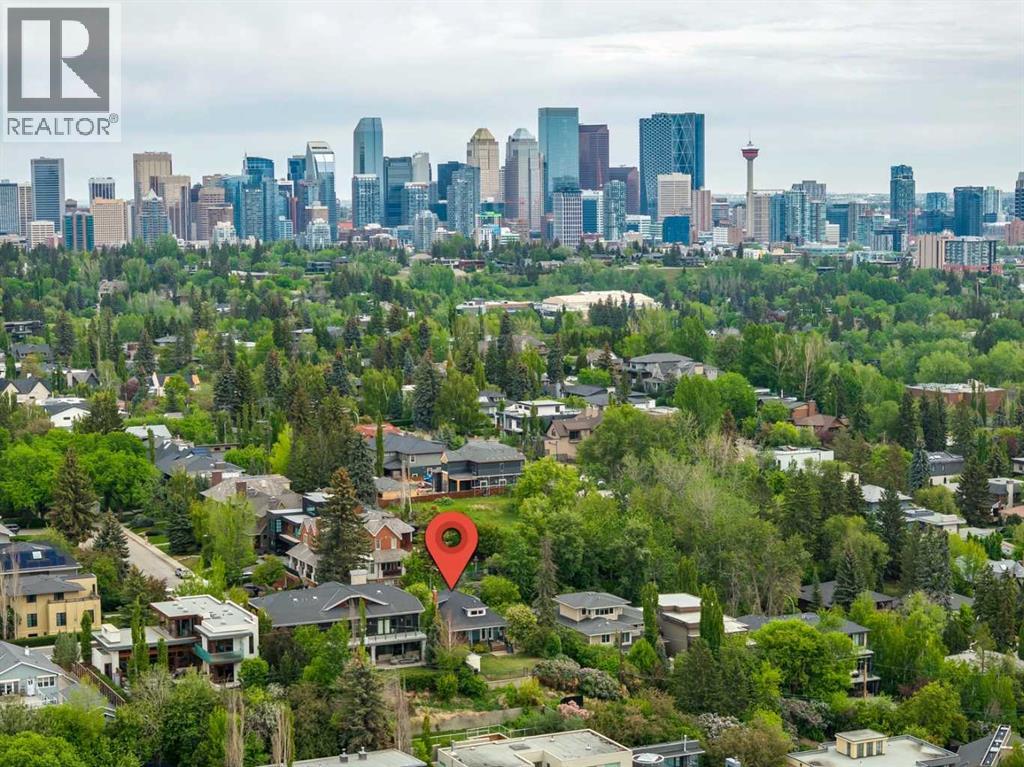 1017 38 Avenue SW - photo 2