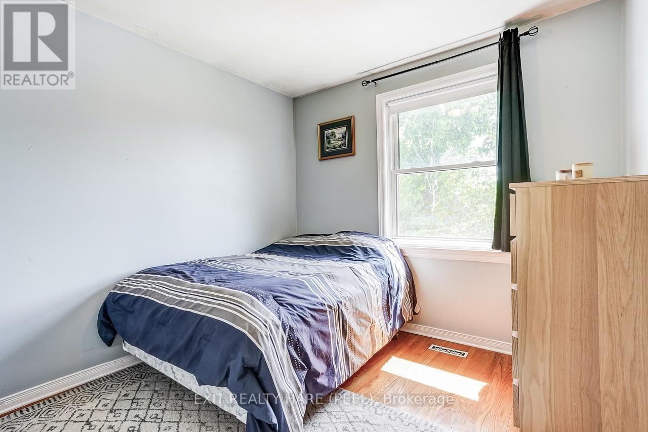 10 DUNCANNON CRESCENT - 19