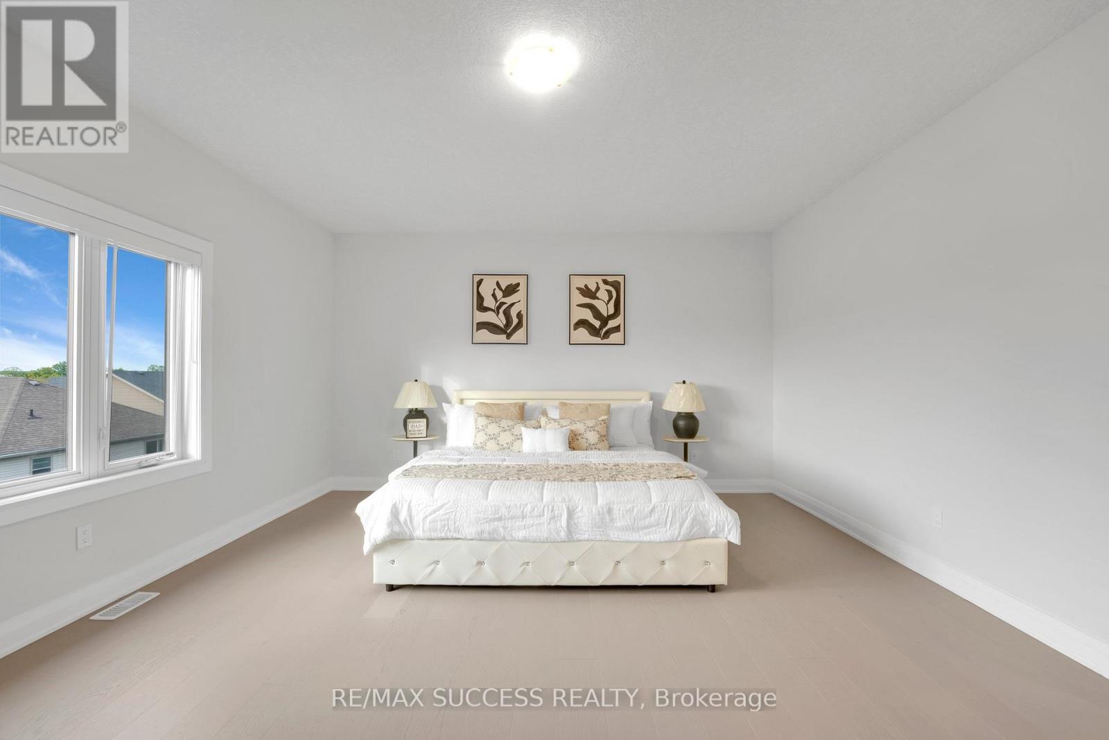 554 BRIDGEMILL CRESCENT E - 20