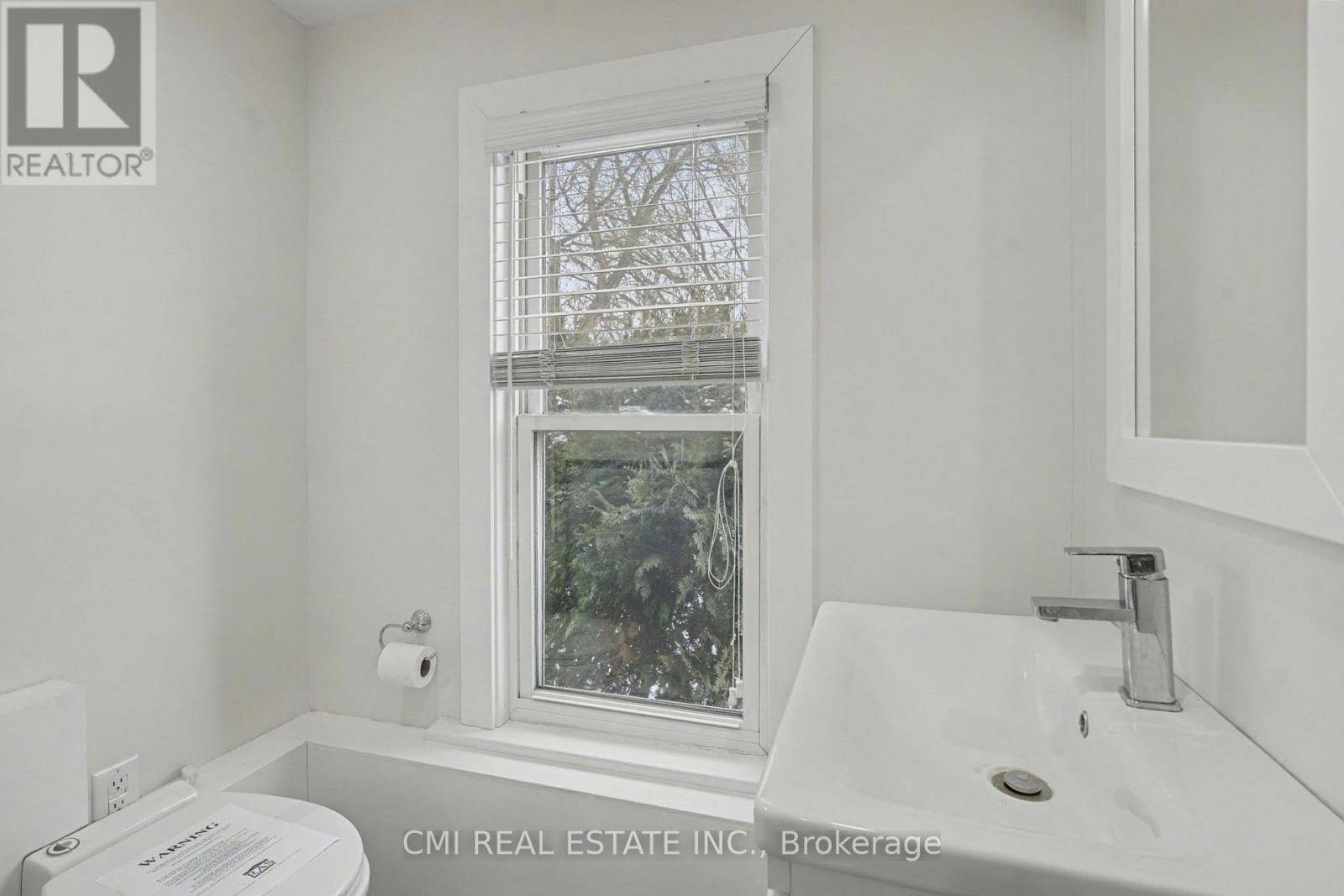 2546 WILSON STREET - 14